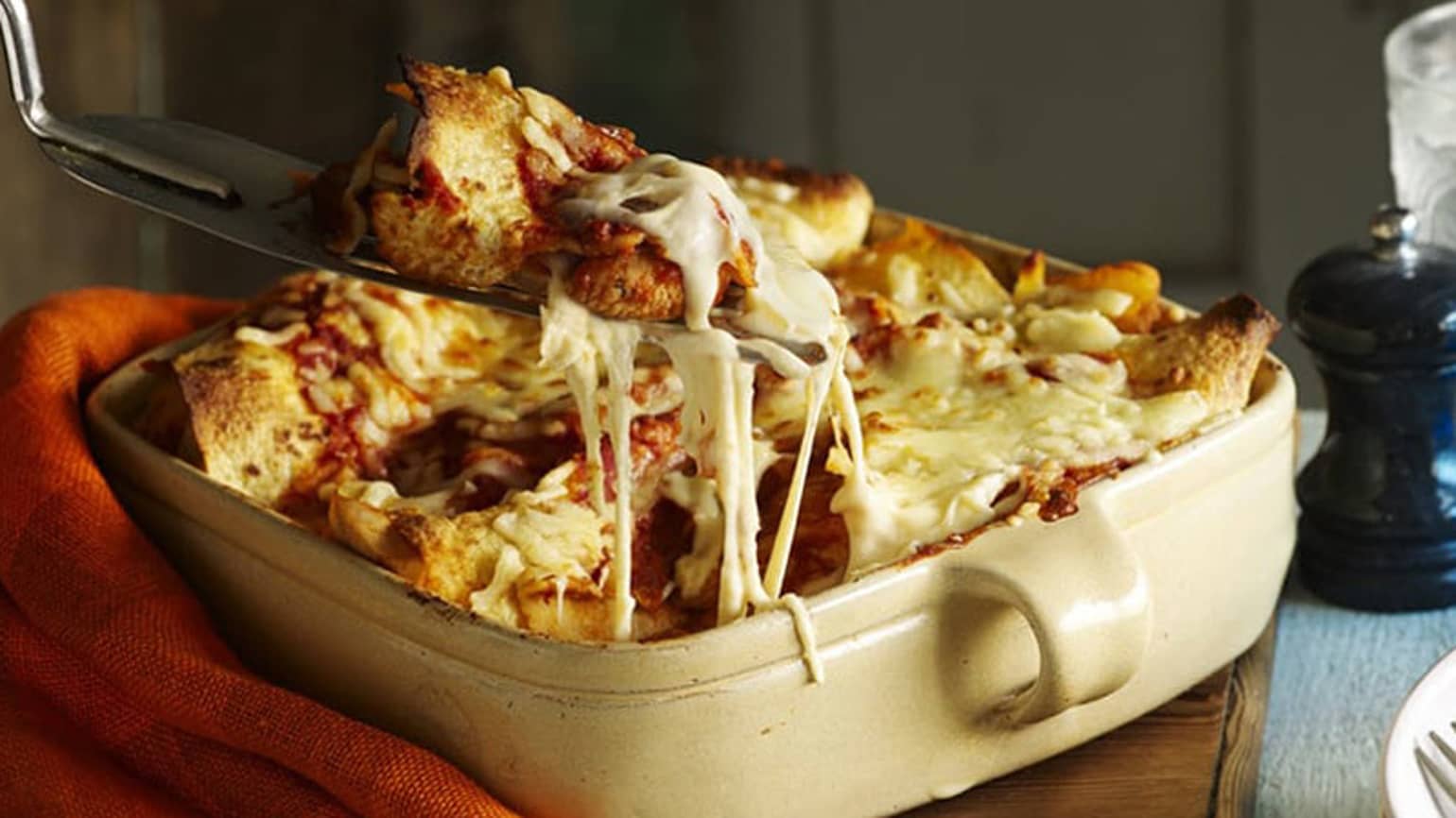 Cheesy Baked Chicken Enchiladas